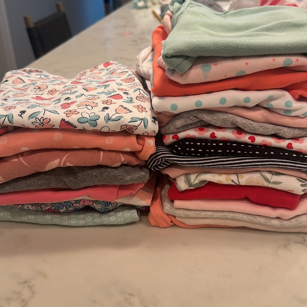Bundle of onesies - Picture 5 of 5